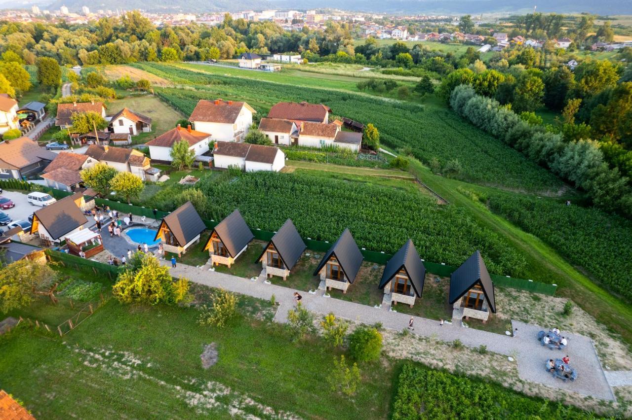 Resort La Familia Bihać エクステリア 写真