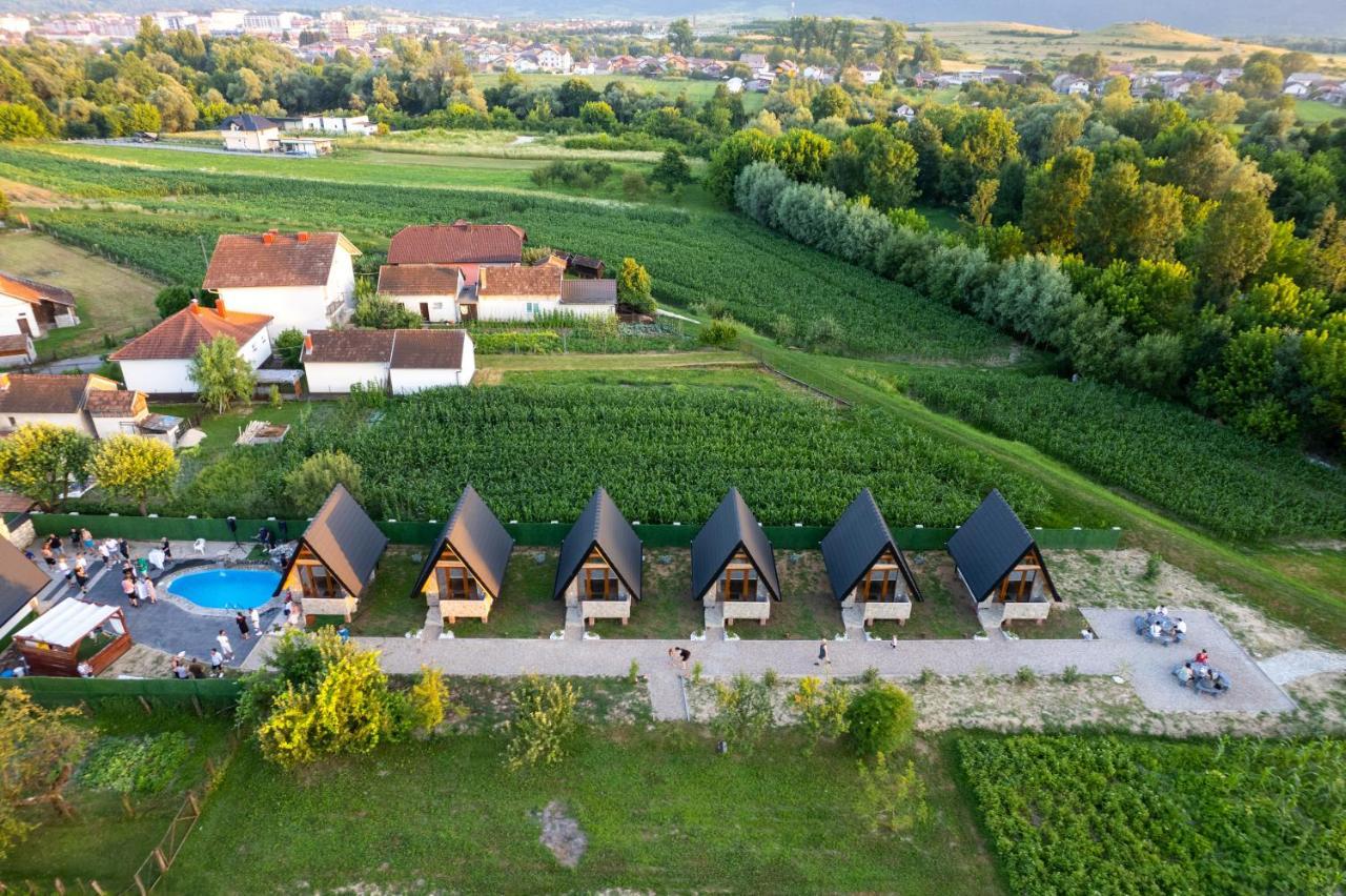 Resort La Familia Bihać エクステリア 写真