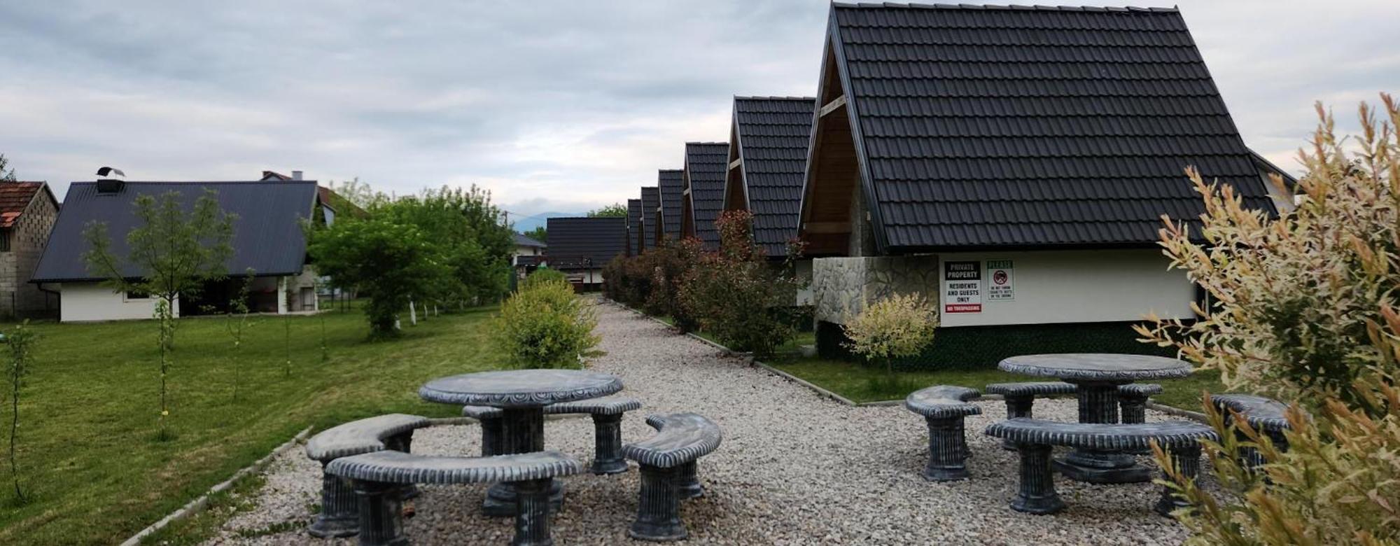 Resort La Familia Bihać エクステリア 写真
